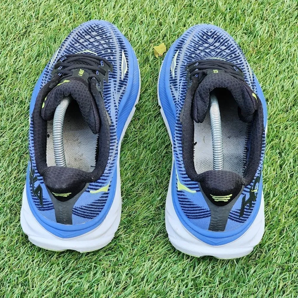HOKA CLIFTON 9 - Womens Athletic Shoes - SIZE 10B ***No Insoles ***